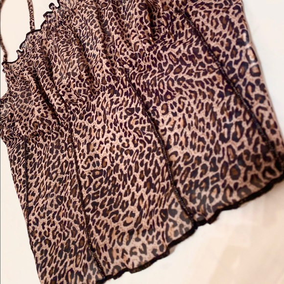 SHEIN Leopard print sheer crop top - Picture 3 of 3